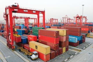 Kim ngạch thương mại Việt Nam - Trung Quốc lần đầu tiên cán mốc 252 tỷ USD