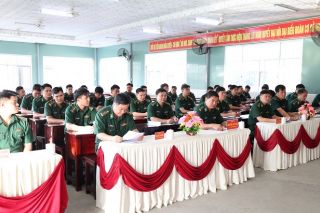 Khai mạc tập huấn khung huấn luyện chiến sĩ mới năm 2026