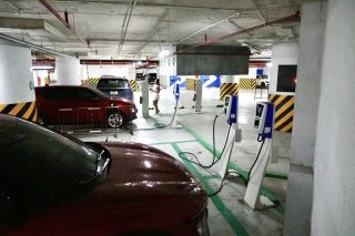 Bộ Công Thương đặt mục tiêu 50% phương tiện giao thông công cộng chạy điện vào năm 2030