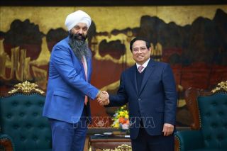 Thủ tướng Phạm Minh Chính tiếp Bộ trưởng Phát triển quốc tế Canada
