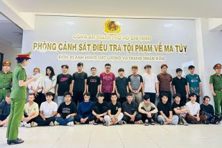 Triệt phá đường dây mua bán cần sa qua mạng, bắt giữ 28 đối tượng