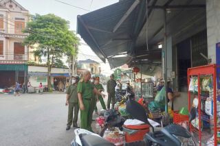 Tăng cường bảo đảm TTATGT và tổ chức các đợt giải tỏa vi phạm hành lang an toàn giao thông