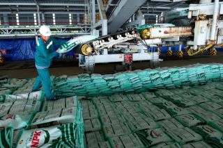 Phân bón Cà Mau (DCM) mở rộng thị trường, xuất khẩu thành công lần đầu sang Mỹ