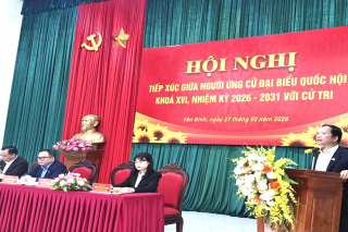 Ứng cử viên đại biểu Quốc hội khóa XVI tiếp xúc cử tri Lạng Sơn
