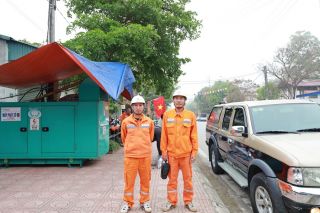 Điện lực Điện Biên đảm bảo cấp điện an toàn cho Lễ khởi công đồng loạt 5 trường liên cấp vùng biên