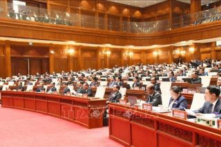 Điện mừng các đồng chí lãnh đạo cấp cao của Lào