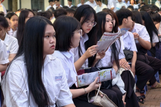 Tuyển sinh đại học 2026: Nên chọn ngành trước hay chọn trường trước?