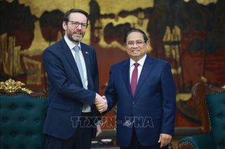 Thủ tướng Phạm Minh Chính tiếp Đại sứ Vương quốc Anh và Bắc Ireland