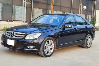 Mercedes-Benz C 200 đời 1999 rao bán giá 180 triệu đồng