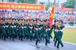 Từ 1/7, lương sĩ quan quân đội cao nhất hơn 26,3 triệu đồng/tháng