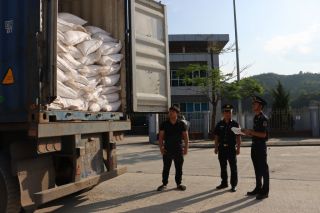 Hải quan Cửa khẩu Trà Lĩnh: Phát hiện 23 vụ vi phạm trong 6 tháng đầu năm