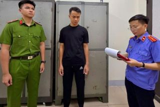 Hà Tĩnh: Khởi tố đối tượng giả danh công an cưỡng đoạt 20 triệu đồng