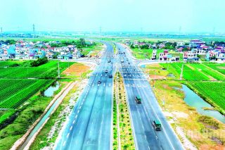 Ninh Bình phát động phong trào thi đua quyết tâm đạt mục tiêu tăng trưởng 2 con số