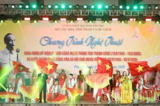 Phú Thọ ngập tràn sắc màu nghệ thuật trong ngày hội Quốc khánh 2/9