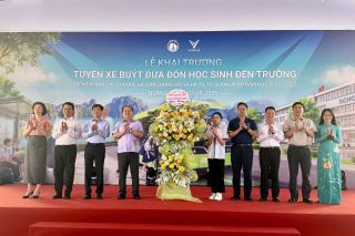 Quảng Ninh: Khai trương tuyến xe buýt học đường miễn phí - Hiện thực hóa mục tiêu nâng cao chất lượng sống cho nhân dân