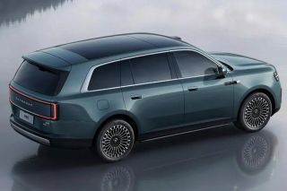 Skynomad N90 Max chạy 1.230 km không cần dừng sạc