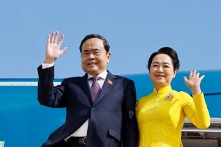 Chủ tịch Quốc hội Trần Thanh Mẫn và Phu nhân kết thúc tốt đẹp chuyến thăm chính thức Mông Cổ