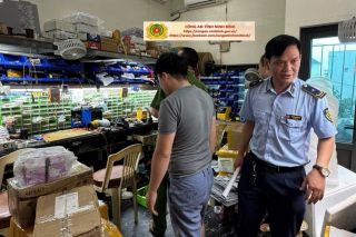 Ninh Bình: Phát hiện cơ sở kinh doanh kích điện phục vụ khai thác thủy sản trái phép