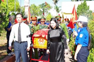 Quảng Trị: Tổ chức trọng thể Lễ viếng, truy điệu và an táng 30 hài cốt liệt sĩ