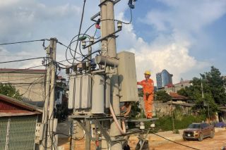 Công ty Điện lực Cao Bằng: Điện lưới quốc gia được cấp đến 100% xã, phường
