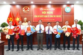 Cà Mau bổ nhiệm 6 cán bộ lãnh đạo tại các sở và cơ quan cấp tỉnh