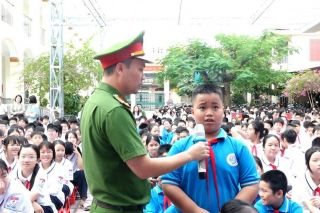 Tuyên truyền, phổ biến pháp luật về phòng cháy chữa cháy, trật tự an toàn giao thông tại Trường THCS Bắc Sơn