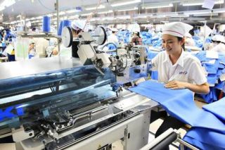 Dệt may góp sức đưa xuất nhập khẩu Việt Nam vượt mốc 1.000 tỷ USD