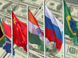 BRICS+ tổng lực 'tấn công' đồng USD - Giấc mơ hay sự thể hiện quyền lực?