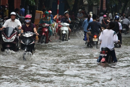 Dự án thoát nước TP. Hà Nội: Đội vốn hơn 2.000 tỷ đồng