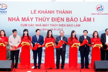 Thủ tướng Nguyễn Xuân Phúc thăm xã Lý Bôn, huyện Bảo Lâm, tỉnh Cao Bằng