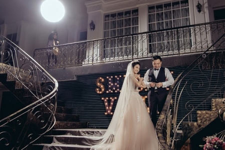 Hé lộ “hậu trường” bộ ảnh cưới của Thu Ngân cùng chồng đại gia