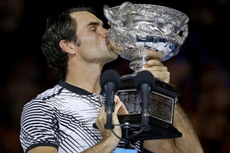 Đả bại Nadal, Federer lần thứ năm đăng quang Australian Open