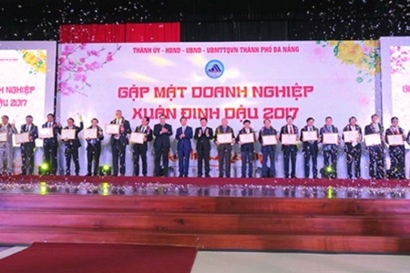 TP. Đà Nẵng tôn vinh 20 doanh nghiệp tiêu biểu