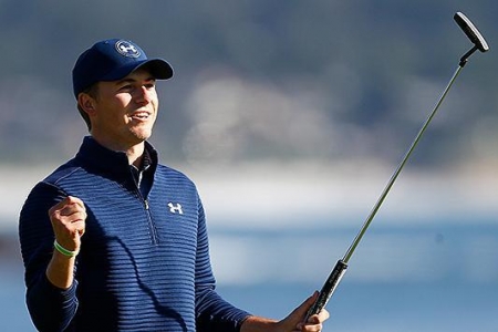 Jordan Spieth chinh phục danh hiệu PGA Tour thứ 9 tại Pebble Beach Pro-Am