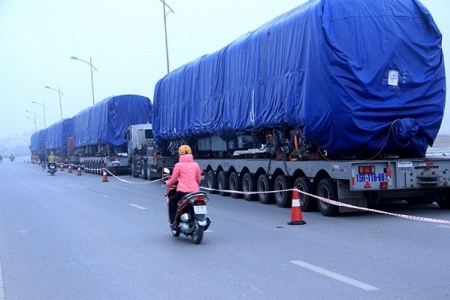 Lô tàu đường sắt Cát Linh - Hà Đông đầu tiên đã về đến Hà Nội