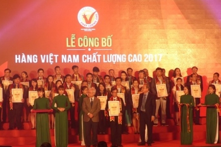 Mắm 584 Nha Trang: 17 năm liền đạt danh hiệu hàng Việt Nam chất lượng cao