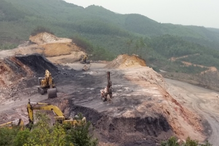 Quảng Ninh: Công ty TNHH Viễn Đông đang làm gì trên mỏ than trữ lượng nghìn tấn?