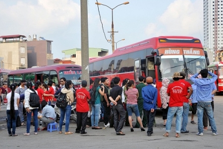 Hà Nội: Nhiều bất cập trong việc điều chuyển các tuyến xe khách