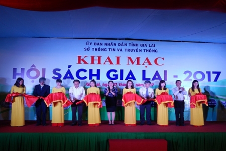 Khai mạc Hội sách Gia Lai – 2017