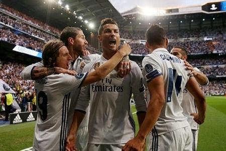 Bán kết lượt đi Champions League: Ronaldo lập hat-trick, Real hạ đẹp Atletico Madrid