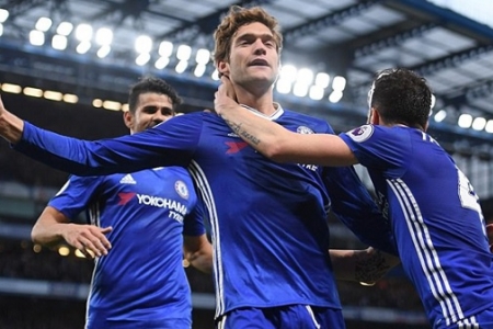 Premier League: Nhấn chìm Middlesbrough, Chelsea chạm một tay vào chức vô địch