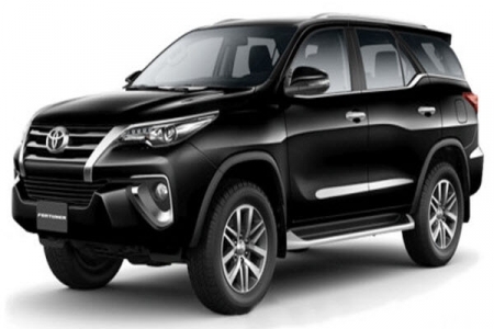 Toyota Fortuner tăng gần 200 triệu do phí trước bạ, người tiêu dùng có nên mua?