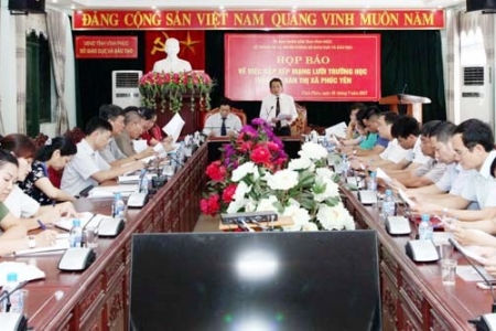 Vĩnh Phúc: Họp báo về việc sắp xếp mạng lưới trường học