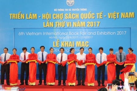 Khai mạc Triển lãm Hội chợ sách quốc tế Việt Nam 2017