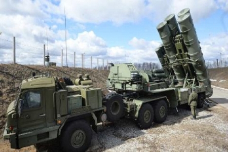 Nga dùng S-400 gây náo loạn NATO