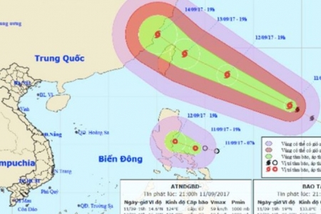 Siêu bão và áp thấp cùng lúc hoạt động sát biển Đông