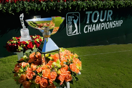 Ai sẽ là chủ nhân của chiếc cúp Tour Championship năm nay?