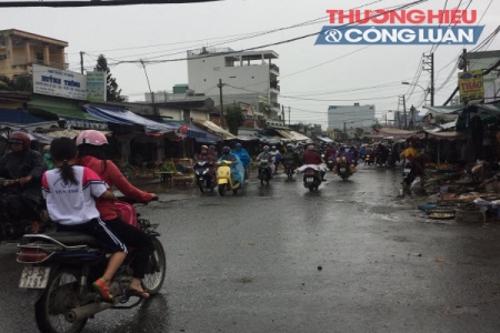 Chợ tự phát và ATVSTP (TP. HCM) - Bài 12: Càng dẹp càng... bầy hầy