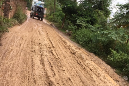 Vĩnh Phúc: Có một “con đường đau khổ” giữa lòng thành phố