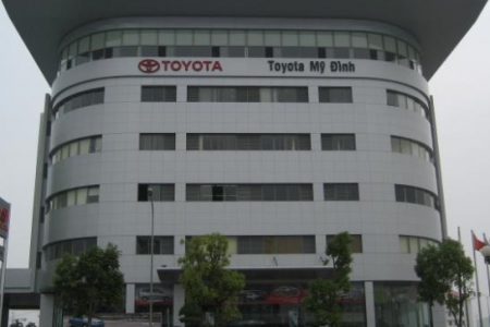 Toyota Mỹ Đình: Có ăn quỵt tiền của khách hàng?